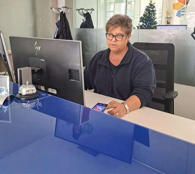 Clean Team Kontakt - Gebäudereinigung Solingen 